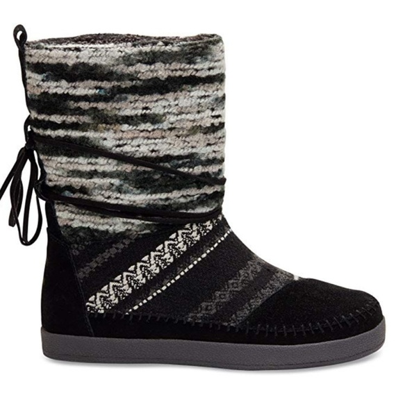 Toms Comfy Boots - Picture 3 of 6